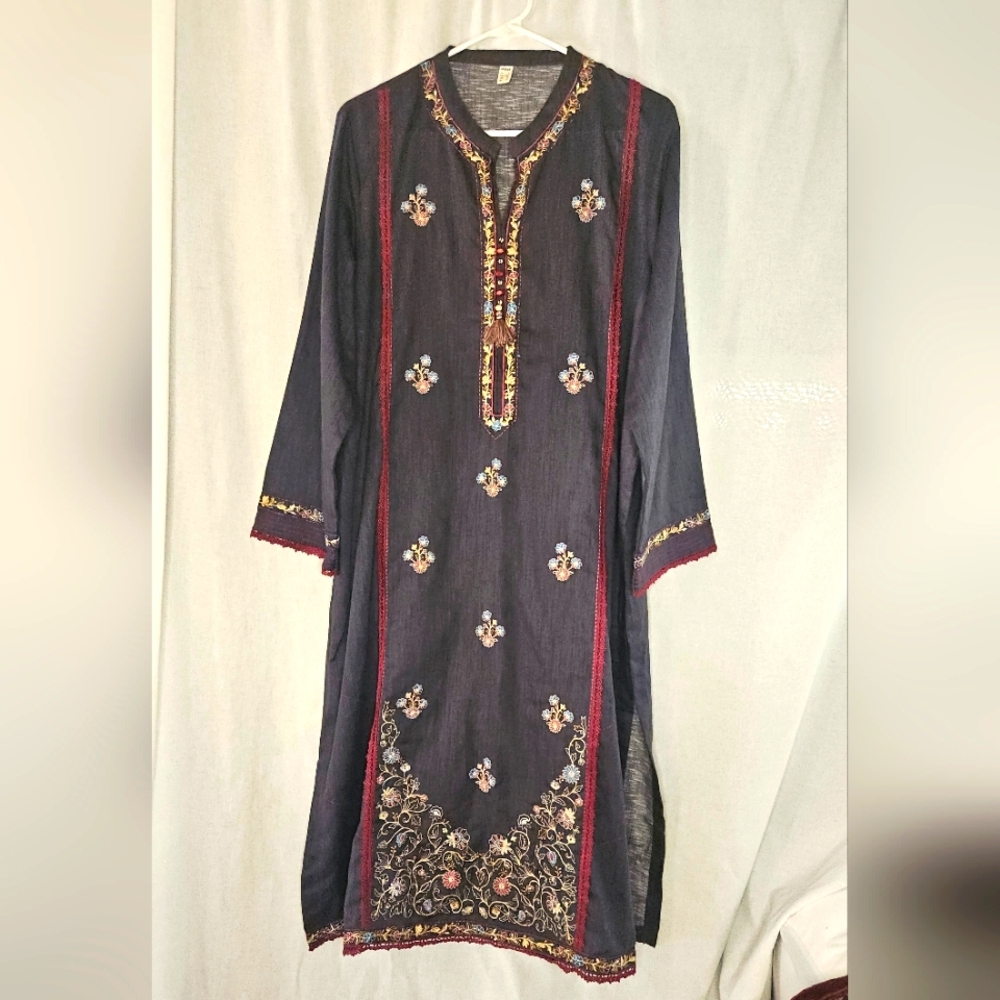 Nishat Long Sleeve Embriodered Maxi Tunic Grey Size W 10